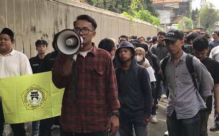 Kantor Golkar di Jakarta Didemo, Pengunjuk Rasa Minta 2 Kader di Purwakarta Disanksi