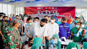 Bobby Nasution <i>Gaspol</i> Vaksinasi COVID di Medan, Buka 4 Titik Gratis Vaksin Bagi Masyarakat