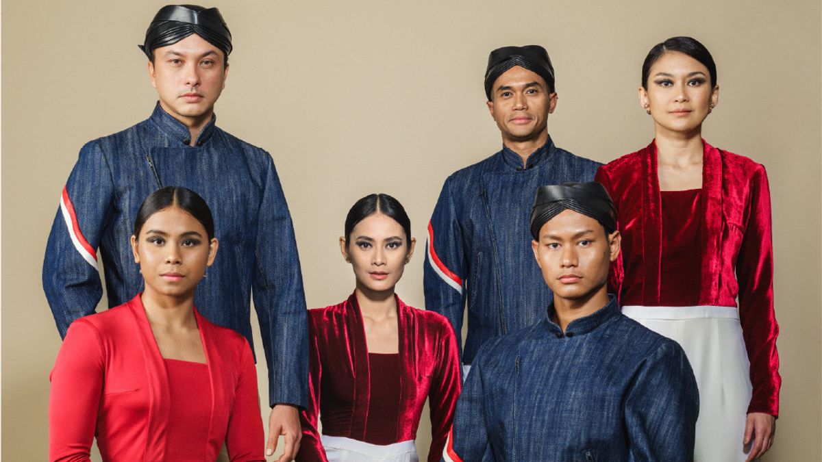 Settings For Indonesian Contingent Uniforms At The 2024 Olympic Opening By Prabowo Subianto's Children