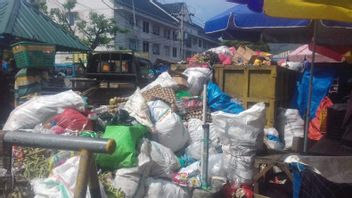 Ternate在2022年斋月期间防止垃圾堆积，每天将运输3次
