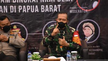 Kasuari Military Commander Asks Papuan Indigenous Peoples To Be Active In All Fields For The Acceleration Of Development