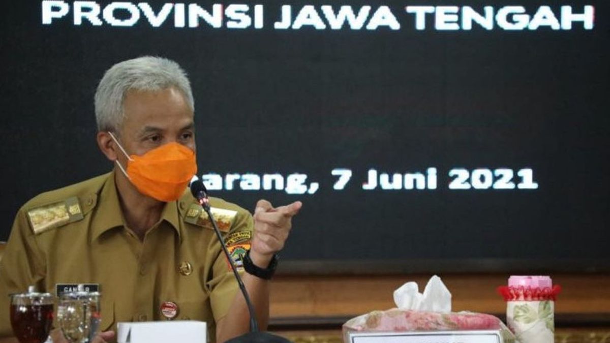 Ganjar Pranowo Nilai Megawati Soekarnoputri Layak Dapat Gelar Profesor Kehormatan, Apa Alasannya?