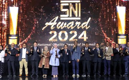 Konsistensi Jaga Kualitas dan Mutu Semen, SIG Raih Peringkat Emas Penghargaan SNI Award 2024