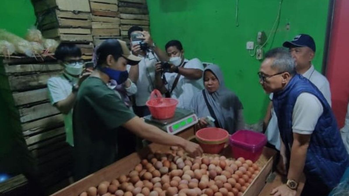Trade Minister Zulhas Claims The Price Of Chicken Eggs Has Down