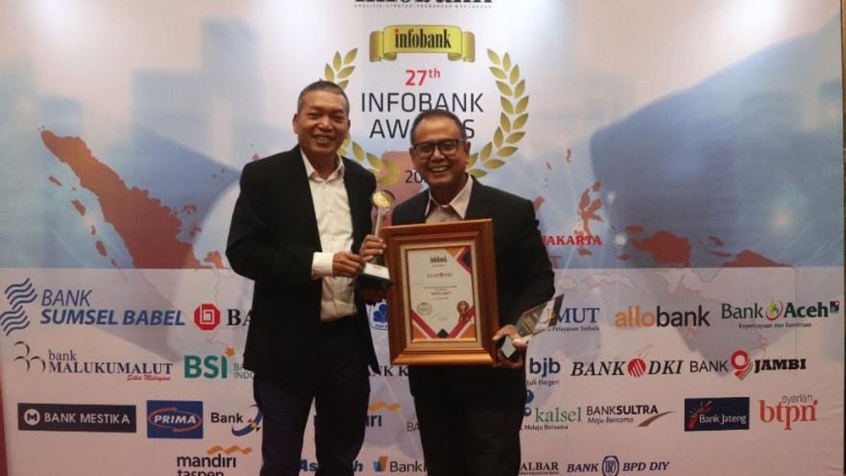Bank DKI Raih 3 Penghargaan dari Infobank Award