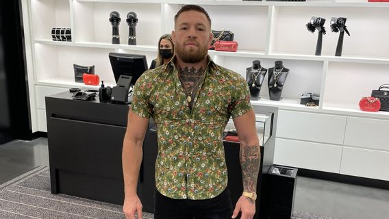 McGregor Veut Battre Le Record Du Monde Guinness, Voyager En Irlande Sur Un Yacht D’une Valeur De 200 000 £