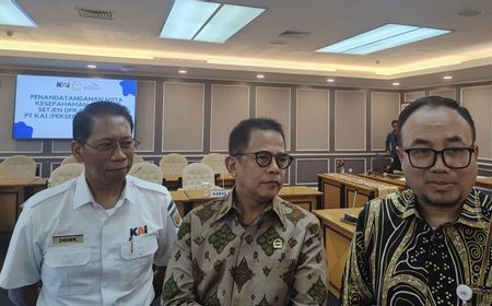 MoU dengan KAI dan KCIC, Anggota DPR Bakal Dapat Pelayanan Khusus di Stasiun Kereta