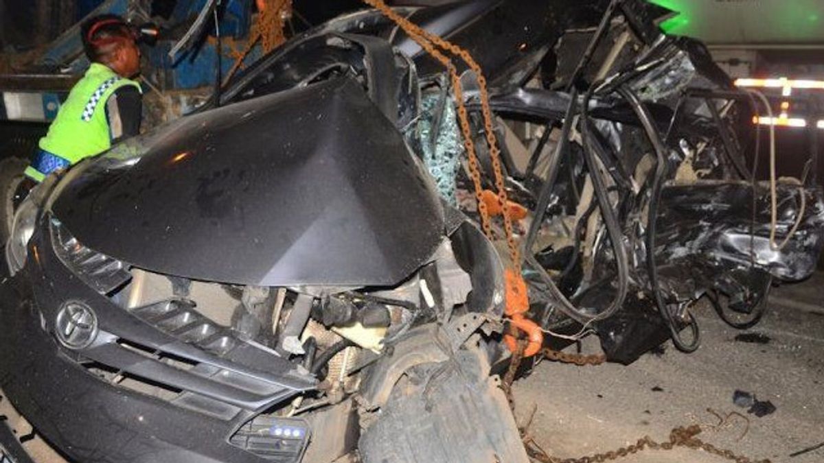 エミヤティはサラートイドの数時間前にナガンラヤで殺された、このバンダアチェASN車は横転した