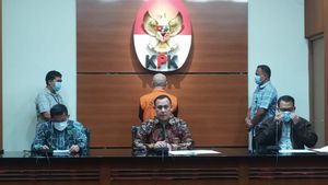 KPK Tahan Eks Direktur Keuangan PT Asuransi Jasindo Tersangka Kasus Gratifikasi
