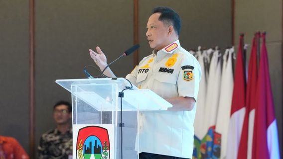No Lounge, Home Minister Tito Emphasizes Regional Heads Must Be Competitive for the Nation