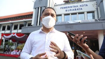 Eri Cahyadi: Apa Artinya Membangun Kalau Masih Ada Orang Miskin di Surabaya?