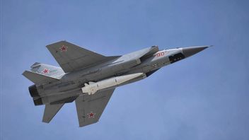 標的を破壊するのに効果的だと考えられているロシアは、ウクライナ軍を攻撃するためにキンジャル極超音速ミサイルを使い続けるだろう