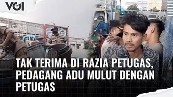 VIDEO: Tak Terima Razia, Pedagang Protes dengan Petugas