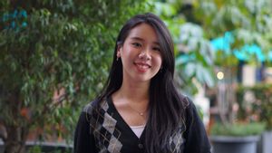 Joanna Andrea Tetapkan Poo-Folk Sebagai Identitas Utama Musiknya