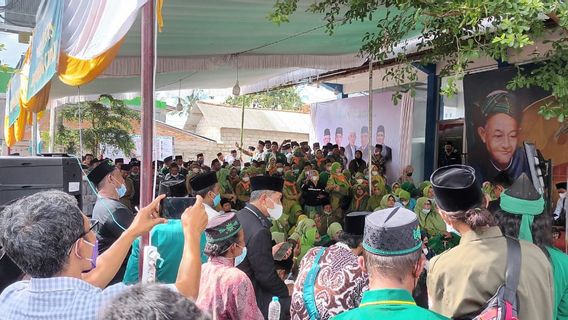 Call It A Cap And A Sarong For Islamic Identity, KH Said: But It's Nice To Be A National Dress Even Worn By Non-Muslims