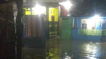 سوء الأحوال الجوية، غمرت المياه ثلاث مناطق في مدينة تانجيرانغ