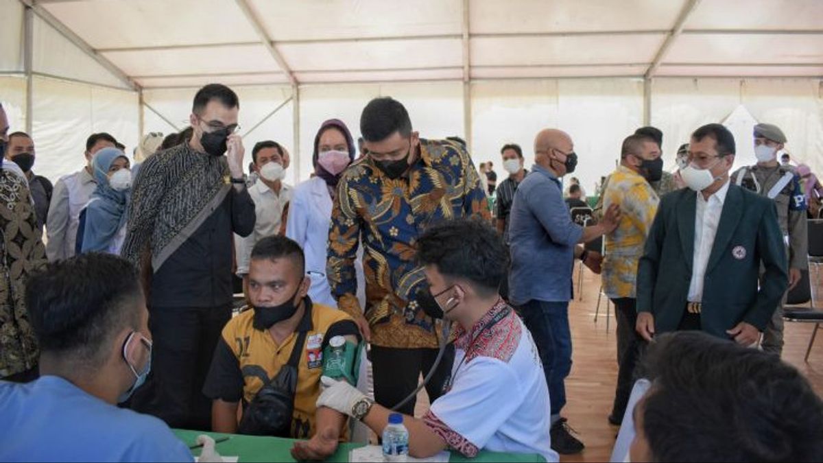 Bobby Nasution Klaim Vaksinasi di Medan Capai 76,13 Persen