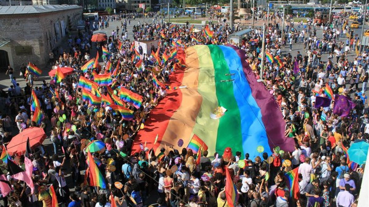 拉法难民大屠杀中心,1000名以色列人在耶路撒冷获得LGBT游牧冠军