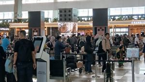 H-1 Lebaran 2026, Pergerakan Pemudik di Bandara Soetta Masih Tinggi