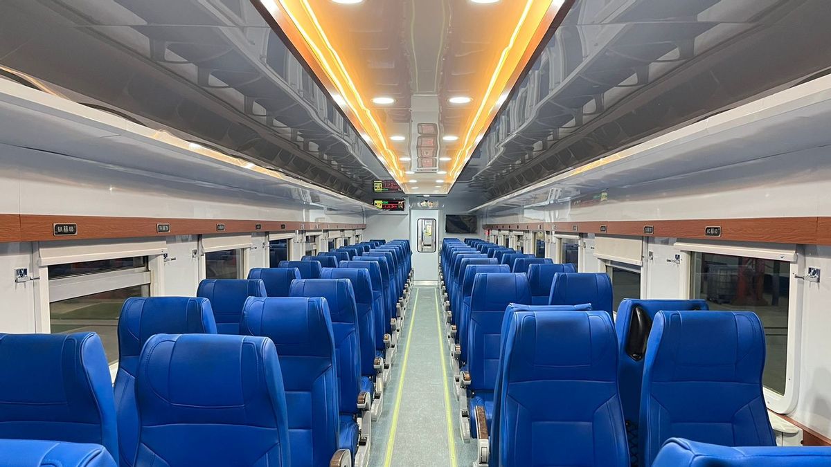 ابتداء من اليوم ، يستخدم قطار Argo Bromo Anggrek القطار التنفيذي من الجيل الجديد