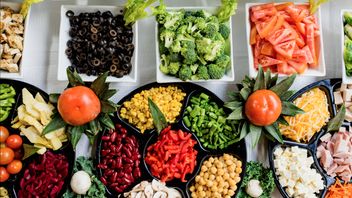 جاكرتا - تدعي حكومة مقاطعة DKI أن أسعار الأغذية البستانية في وقت مبكر من عام 2024 ستنخفض عن نهاية عام 2023