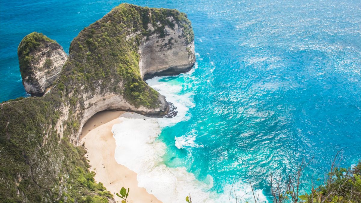    Proyek Lift Kaca di Pantai Kelingking Nusa Penida Jadi Sorotan, Koster Tugaskan Pansus Cek Lokasi