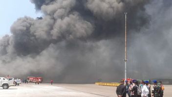 135 Trucks Still On Fire At Indah Harbor Kiat Cilegon