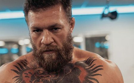 Carl Froch Bikin 'Panas' Conor McGregor Saat Bintang UFC Itu Berlatih Tinju