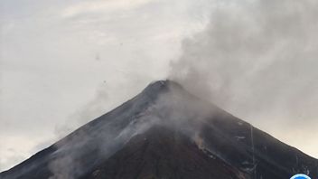 白熱溶岩が減少し、PGAポストは北スラウェシのカランゲタン山火山活動が減少すると述べています 