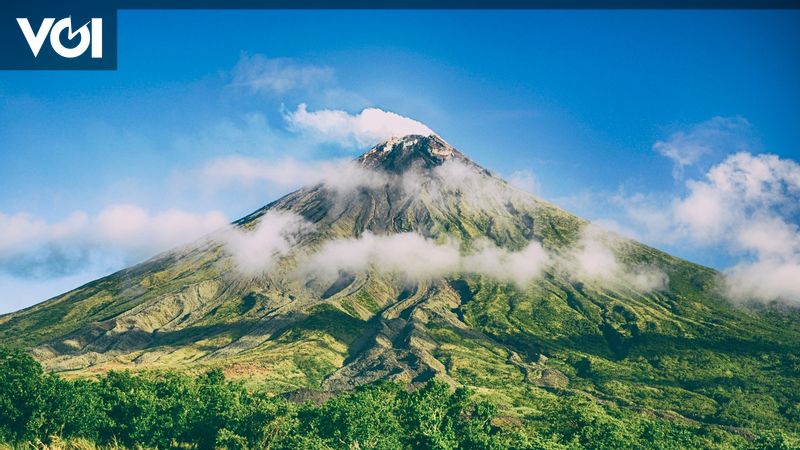 Menikmati Keindahan Gunung Salak Dari 6 Tempat Wisata Alam Ini