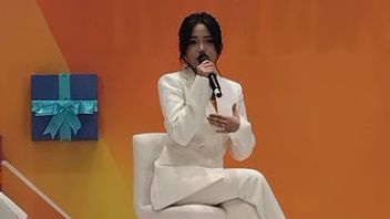 الترحيب بعطلة نهاية العام ، فوجي أكوي كالاب بورونغ للعناية بالبشرة إلى الموضة