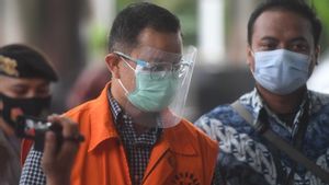 Sehari Sebelum Ditangkap KPK, Anak Buah Juliari Batubara Pinjam Koper untuk Simpan Duit Korupsi Bansos