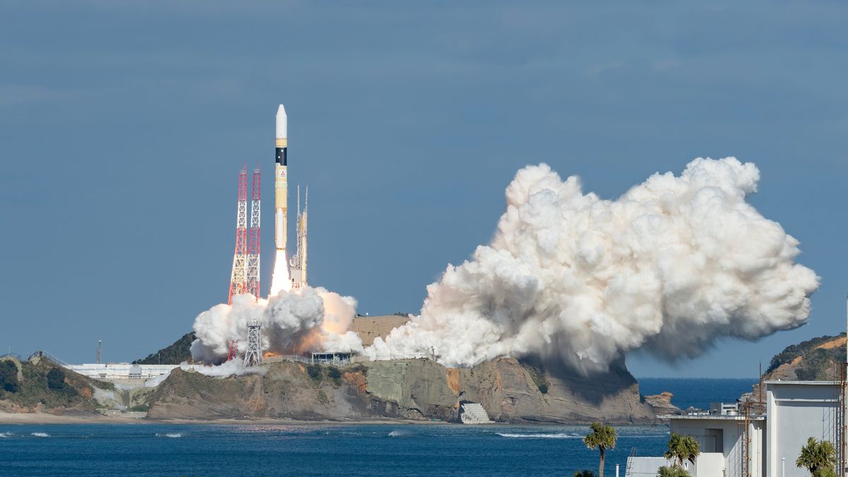 Japanese Company Launches North Korea's Military Reconnaissance Satellite