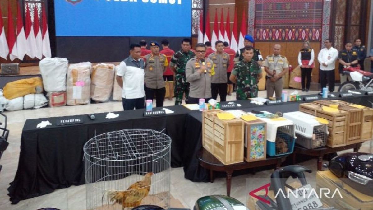 North Sumatra Police Confiscate Smuggled Goods From Thailand, From Harley-Davidson To Dozens Of Chickens