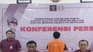 Unable To Show Passport, One Chinese Foreigner Deported By Batulicin Immigration, South Kalimantan