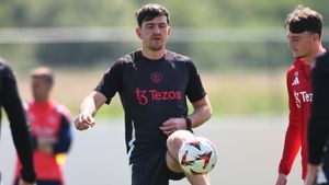 Harry Maguire Surprised By Manchester United Supporters Amid Poor Performance