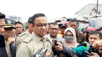 Anies's Hard Work To Face Floods Without A Deputy Governor