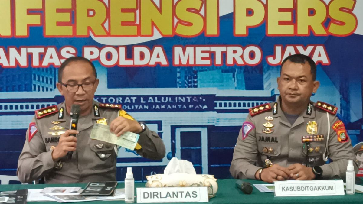 The Fate Of Polantas Does Not Ticket Fortuner RF Plates Enter The TransJakarta Route: Reprimand Sanctions