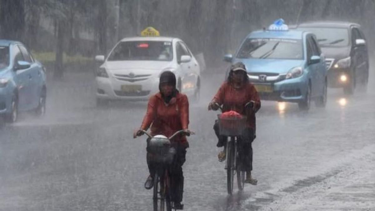 BMKG: Sebagian Kota Besar di Indonesia Berpotensi Hujan Hari Ini