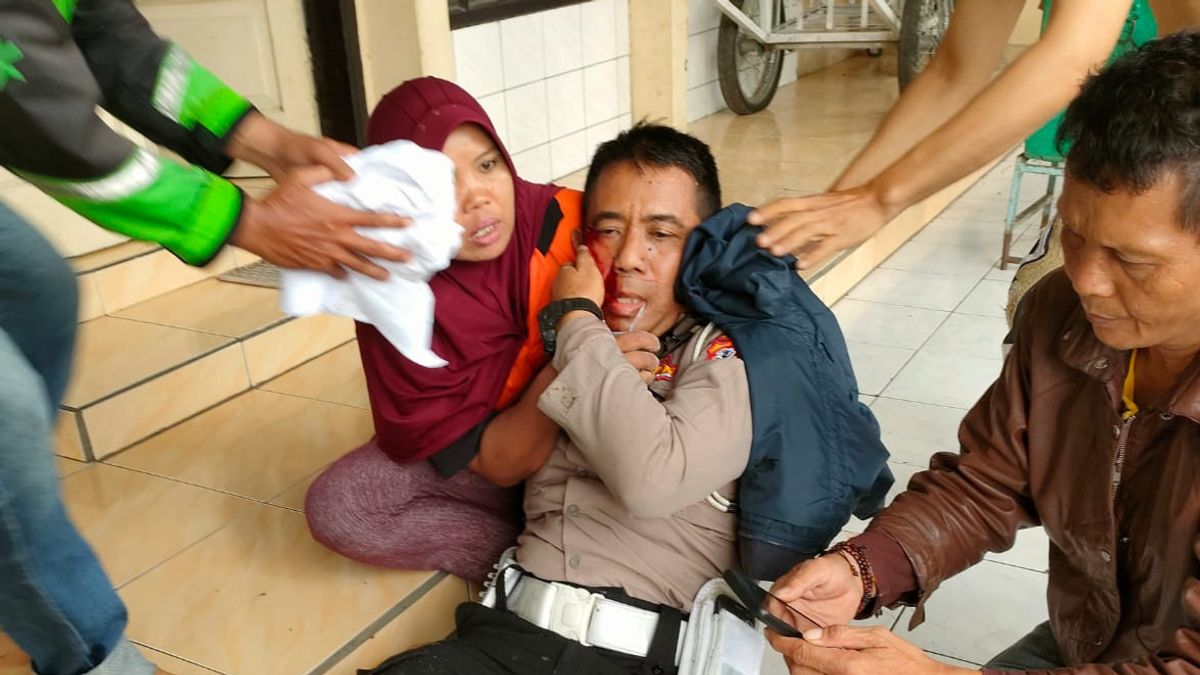 The Explosion At The Astanaanyar Police, Bandung, 1 People Died, A Number Of Members Injured