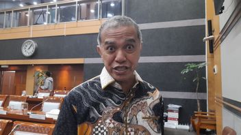 Concerned about the case of a child committing suicide in NTT, Commission VIII of the DPR asked the government to evaluate the total social assistance and child protection.