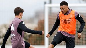 Kylian Mbappe Bantah Kebohongan tentang Cedera Lututnya