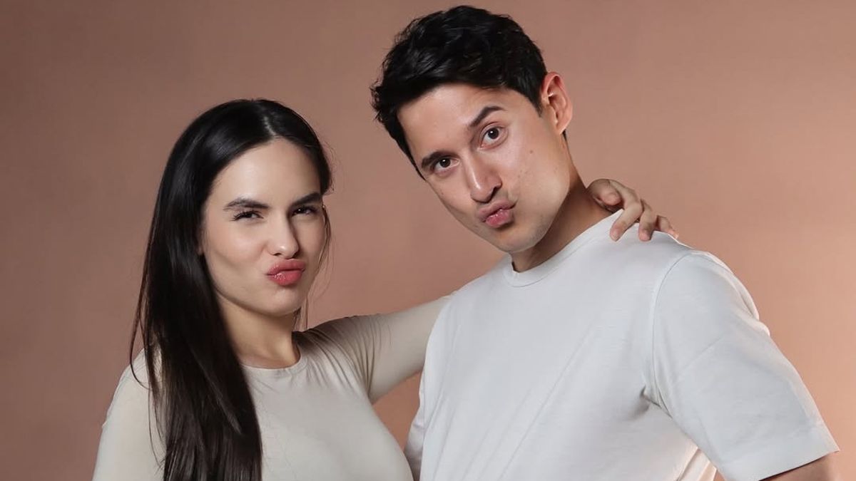 Steffi Zamora Umumkan Kehamilan dengan Nino Fernandez
