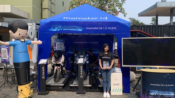 Alva Motor Mengajak Masyarakat Merasakan Pengalaman Berkendara Motor Listrik Melalui EVperience