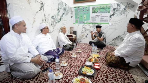 Kiai dan Santri di Pasuruan Titipkan Harapan Besar ke Ganjar