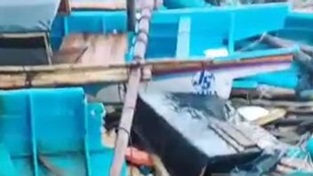 Duka Nelayan di Desa Pasiripis Sukabumi, 35 Perahu Hilang Disapu Gelombang Tinggi, 36 Unit Sisanya Rusak Berat