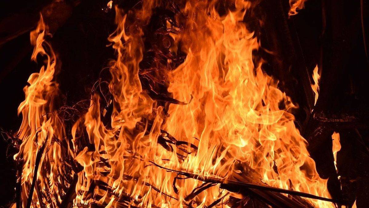 اضطراب السيارات التالفة بعد اقترضت، رجل في شمال تابانولي شمال السوموت حرق صديقه باستخدام بيرتاليت