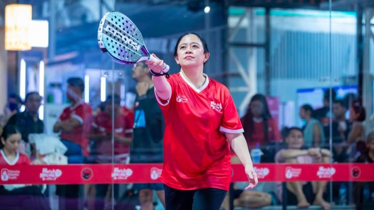 Puan Maharani Tampil Sporty saat Main Padel, Raketnya Seharga Rp3,4 Juta