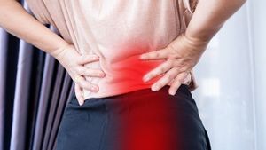 Ganggu Aktivitas, Ketahui Kenapa Pinggang Belakang Sakit 