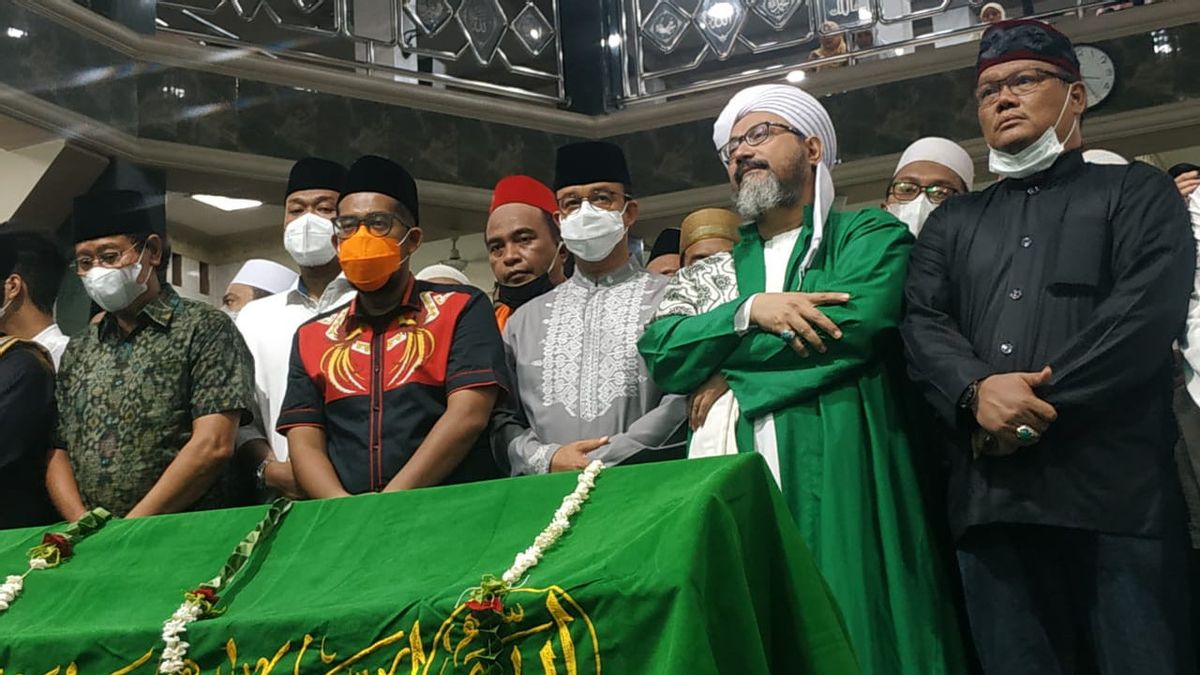Di Hadapan Jenazah Haji Lulung, Anies: Jakarta Merasa Kehilangan